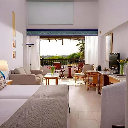 Otel Coral And 5*